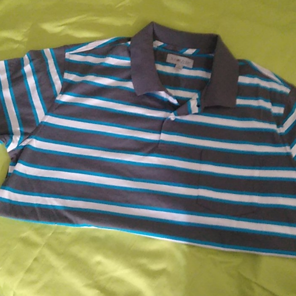 Short sleeve polo shirt